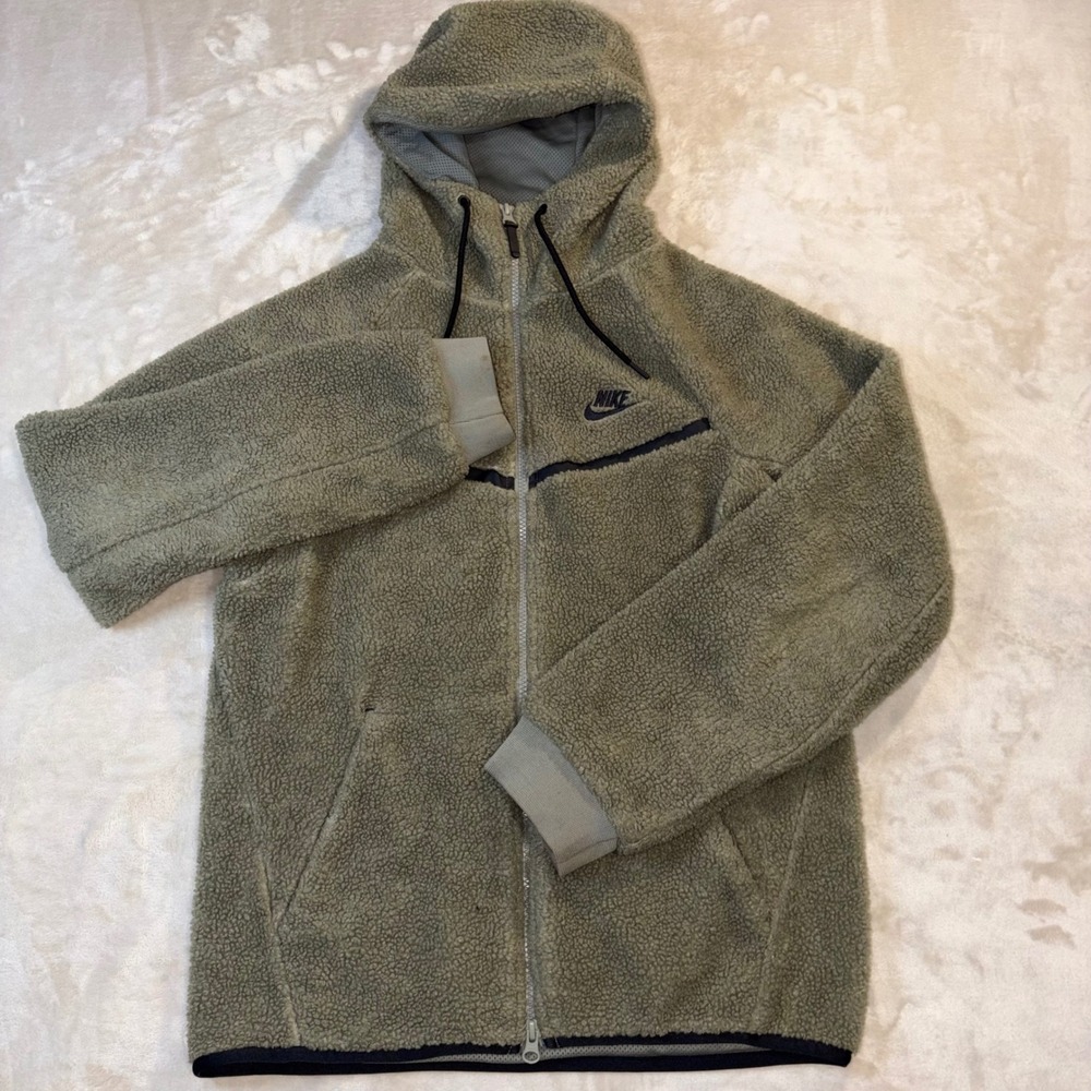 Nike Sportswear Tech Fleece Sherpa Windrunner Hoodie Olive AQ2767-004 Mens S